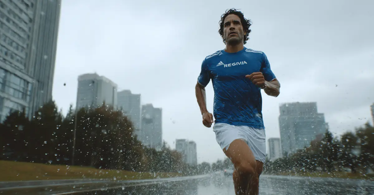 Ton chrono sur le 10 km à 40 ans est il meilleur que celui des 30 et 50 ans ?