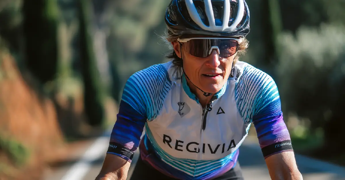 50 ans : peut-on encore progresser à vélo sans augmenter le volume ? Mon avis clair