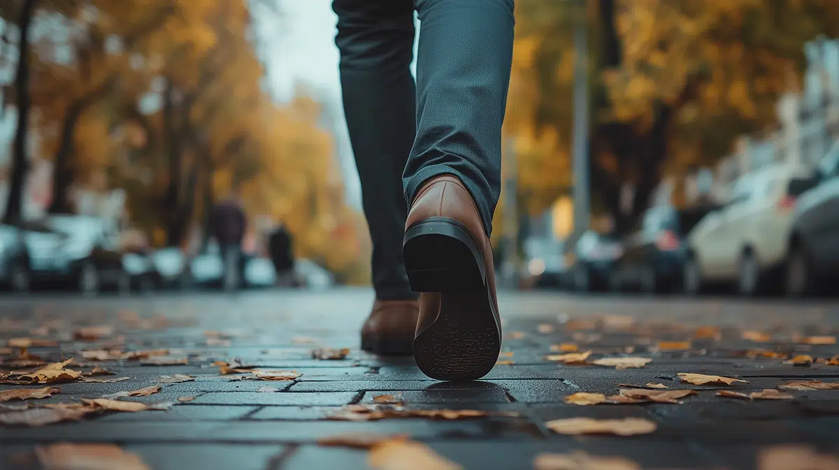 10 beneficios de caminar todos los días y cómo aumentar tus pasos