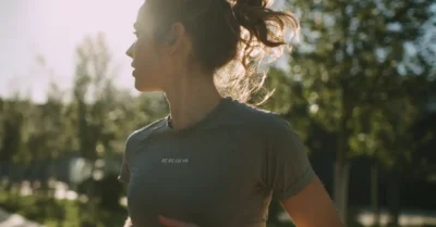 Débutant 30 minutes : faut-il courir plus souvent ou plus lentement pour enfin tenir sans marcher ?