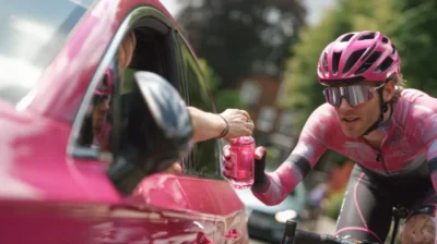 Combien doit on boire et que faut il boire lors d'une longue sortie vélo sous la chaleur.