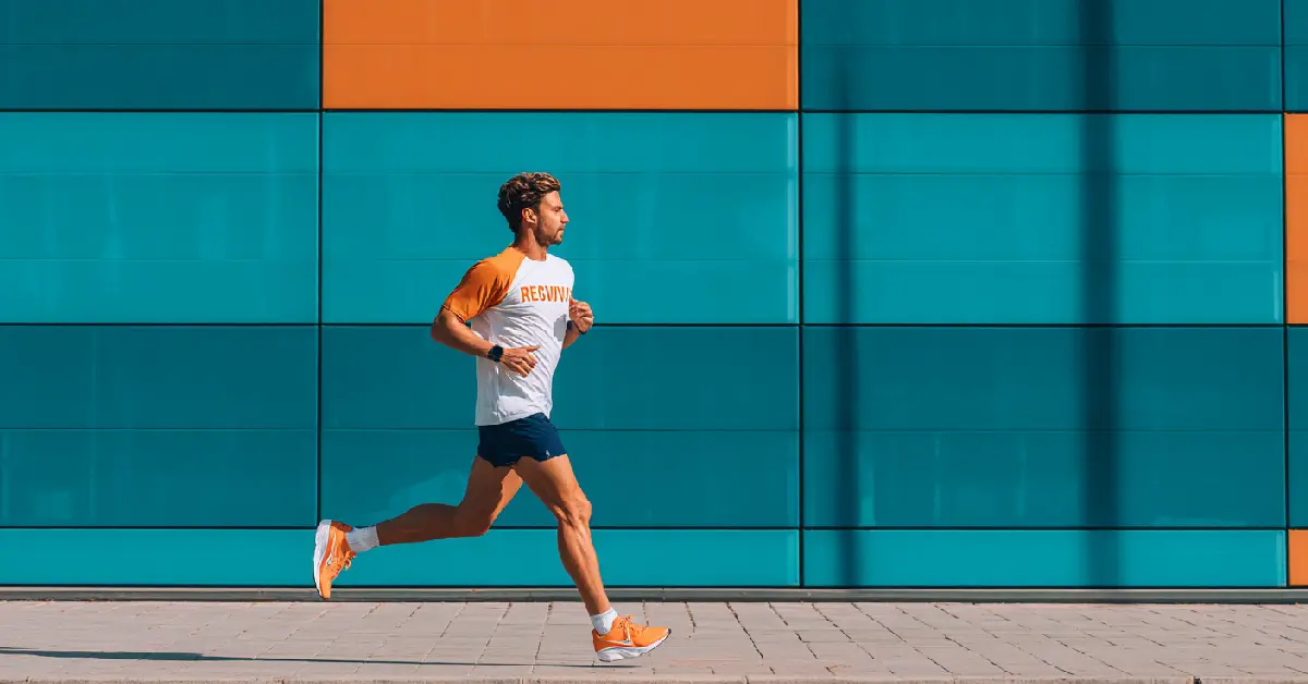 Pourquoi certains coureurs progressent davantage en juillet qu'au cours des trois mois précédents