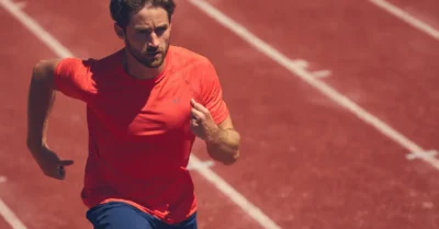 Corri sempre più forte ma migliori sempre meno? L’errore che blocca molti runner
