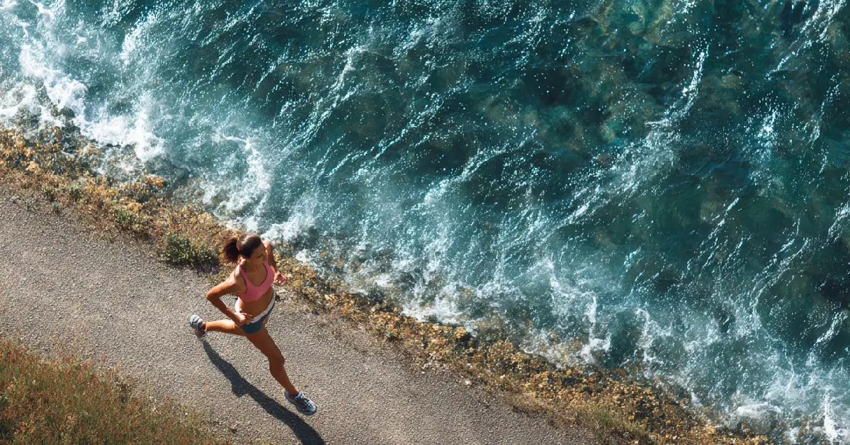 La séance running qui renforce durablement… sans laisser de traces