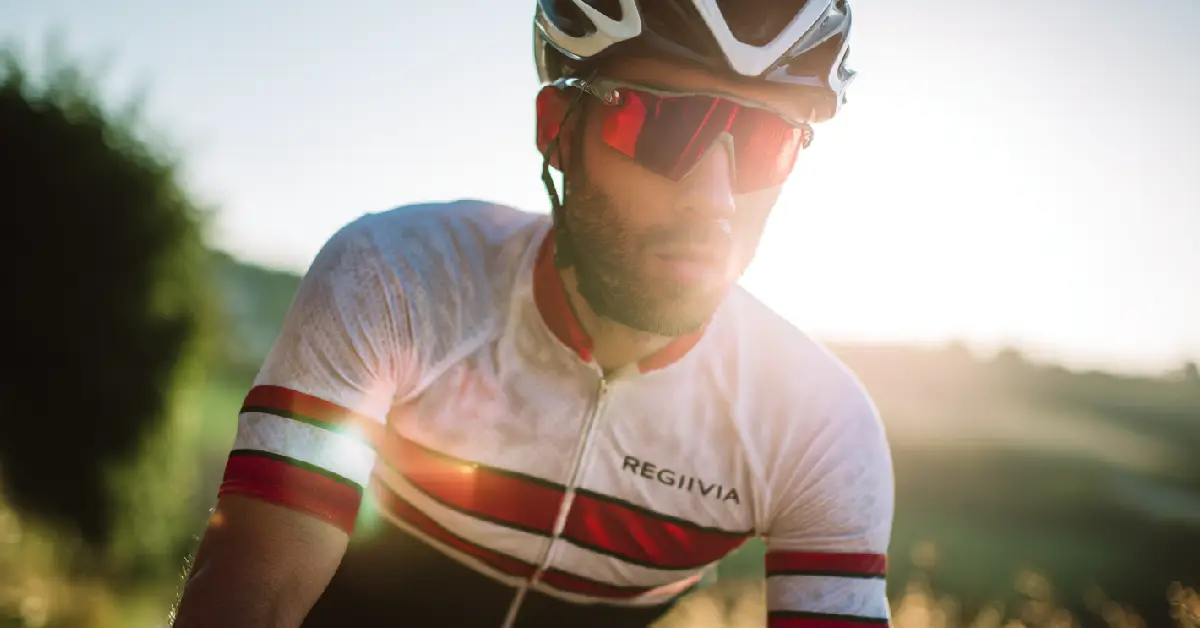 Perte de poids à vélo : vaut-il mieux rouler longtemps ou faire du fractionné ?