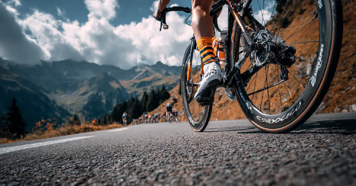 Montagne et ascension : Plan et programme spécifique pour monter et mieux grimper en vélo