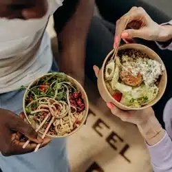 Repas minceur tout prêts : Des plats préparés livrés à la maison pour tendre vers le rééquilibrage alimentaire à long terme