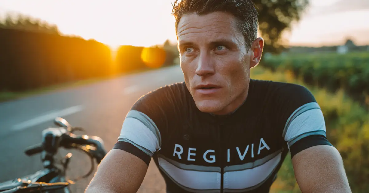 Reprise en mars et douleur au genou à vélo : quand faut-il vraiment lever le pied ?