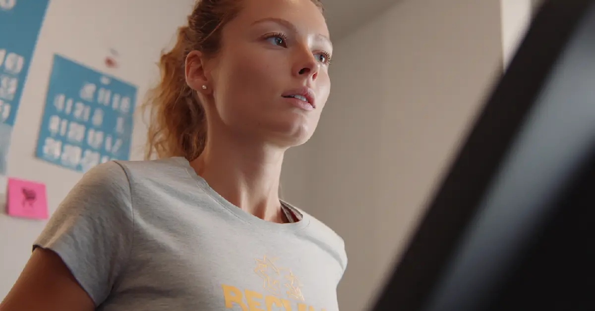 Running : Back-to-back soir + matin sur tapis : plan 7 jours pour relancer ta VO₂max