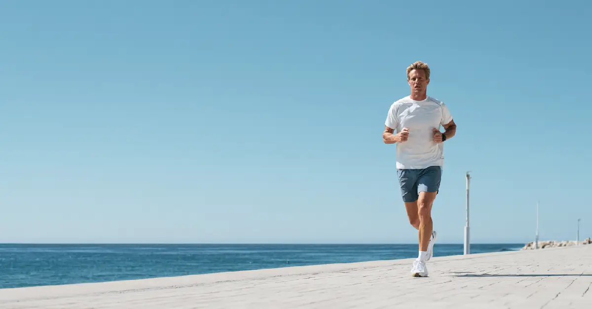 Running : les coureurs qui restent performants en été savent souvent ralentir beaucoup plus tôt