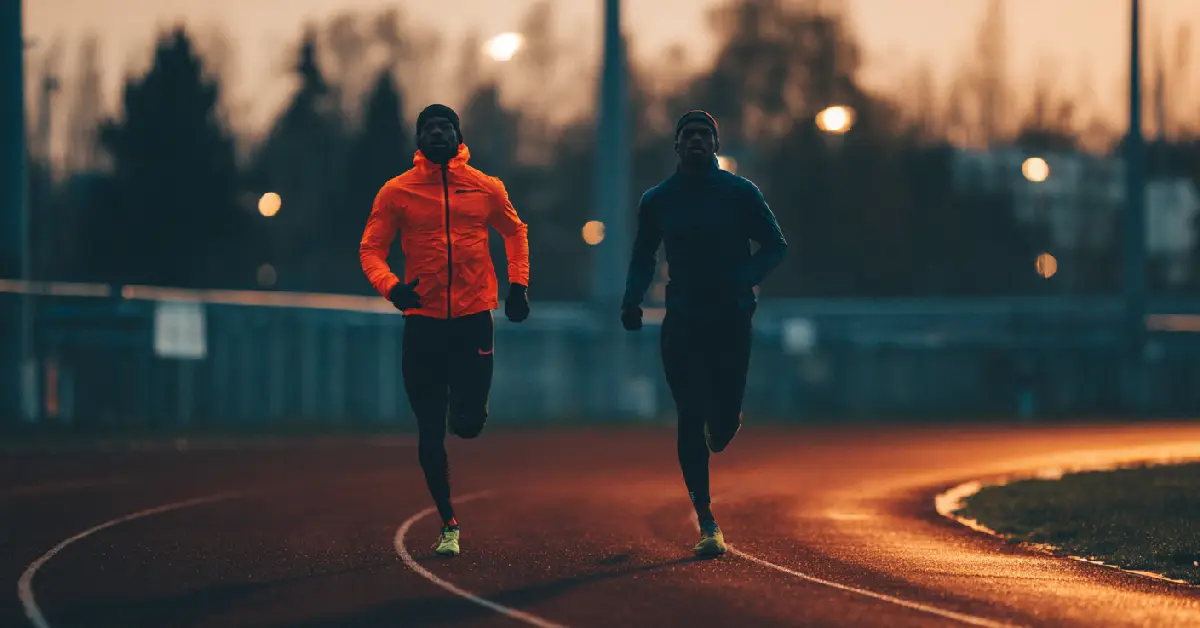 Running : Pourquoi le HIIT fatigue moins que tu ne crois : science à l’appui