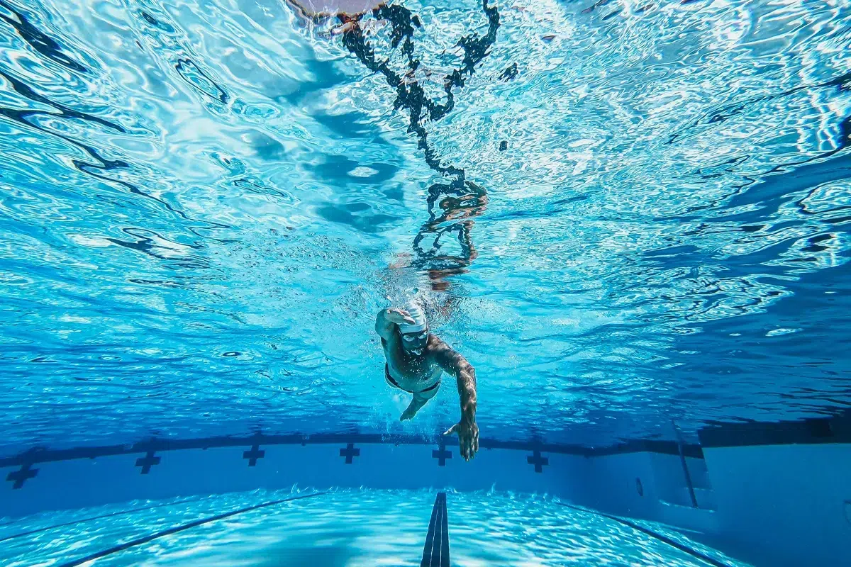 Quali sono i migliori sport dopo i 50 anni per restare in forma e proteggere le articolazioni