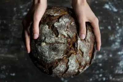 Quali sono i 5 tipi di pane con meno calorie e come sceglierli