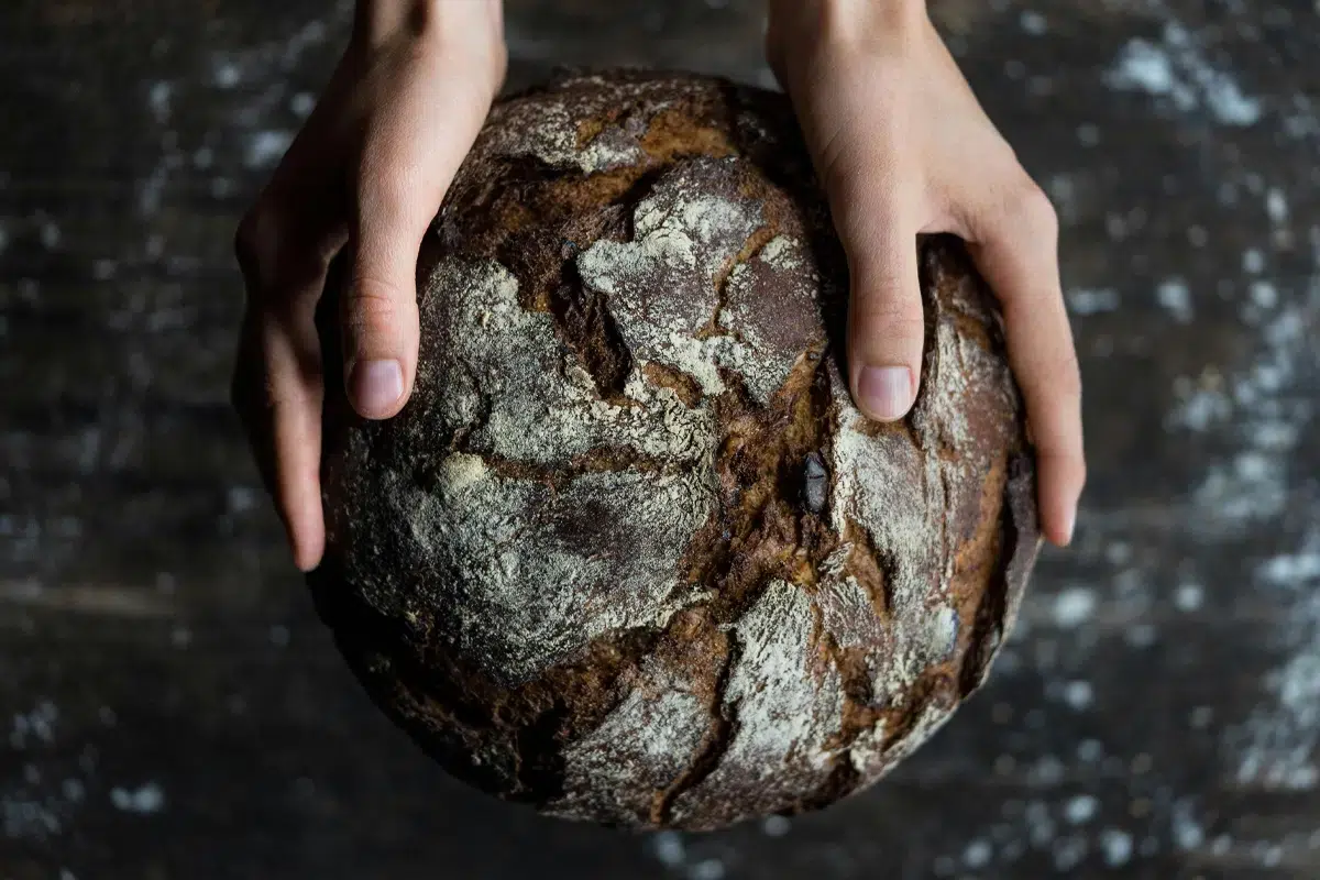 Quali sono i 5 tipi di pane con meno calorie e come sceglierli