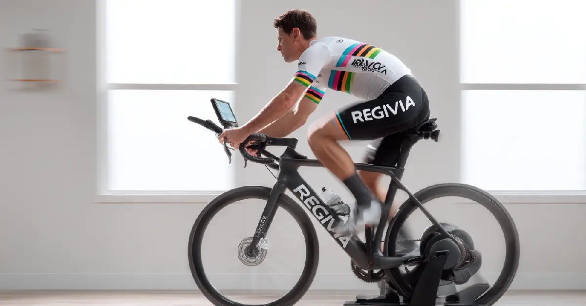 Triathlon : la cadence vélo qui protège ta CAP après T2 — repères simples
