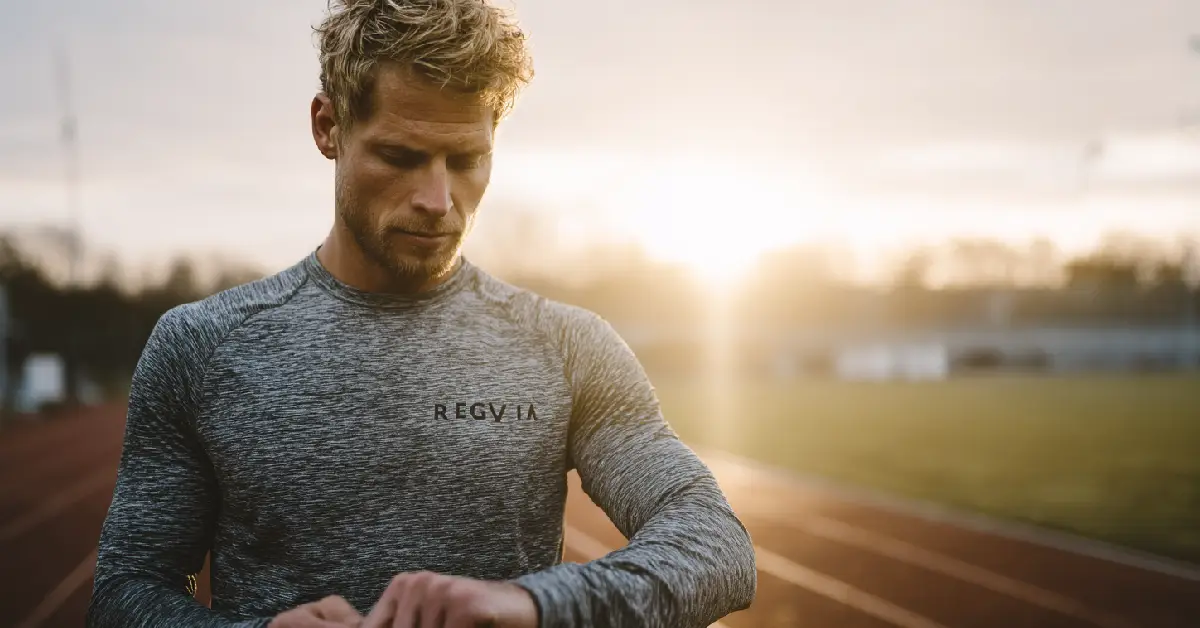 Tu cours 3 fois par semaine mais ton chrono stagne : l’erreur que 8 coureurs sur 10 font en mars