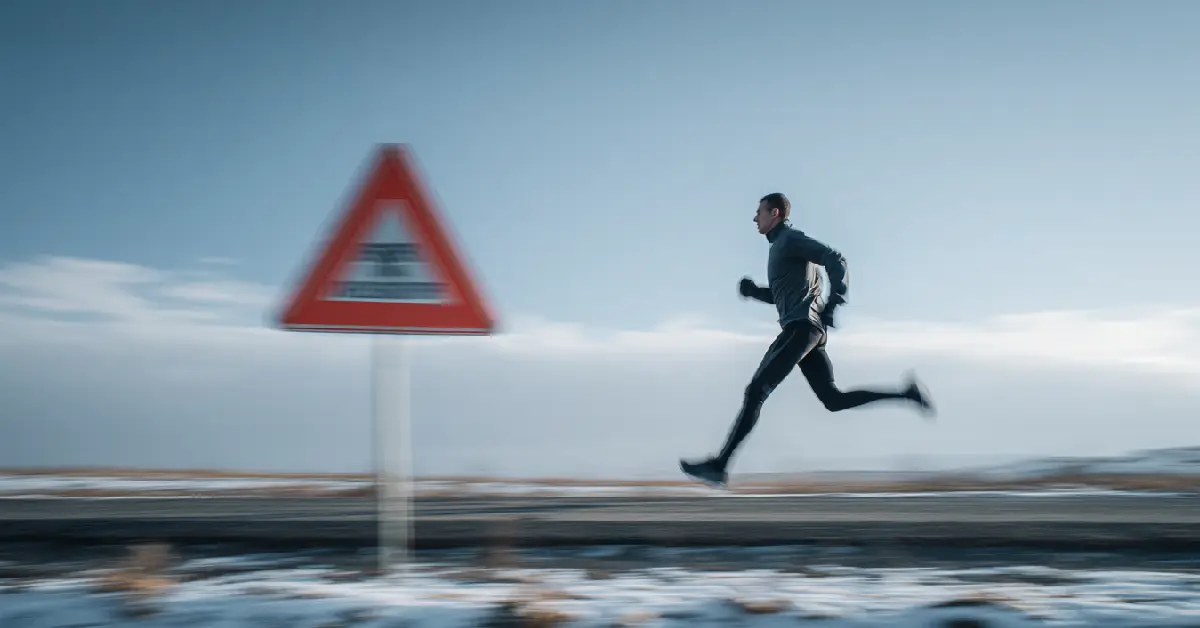 Tu cours vite certains jours, puis tu “payes” 48 h : le signal d’alerte que tu rates