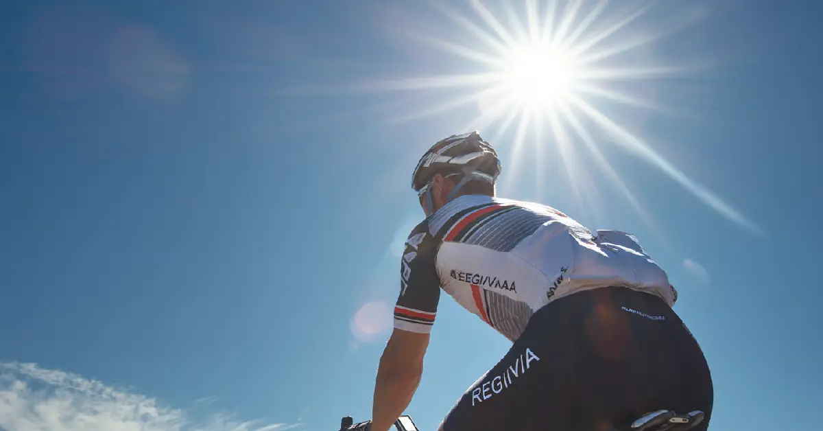 Vélo : faut-il viser une vitesse moyenne ou une puissance stable ?