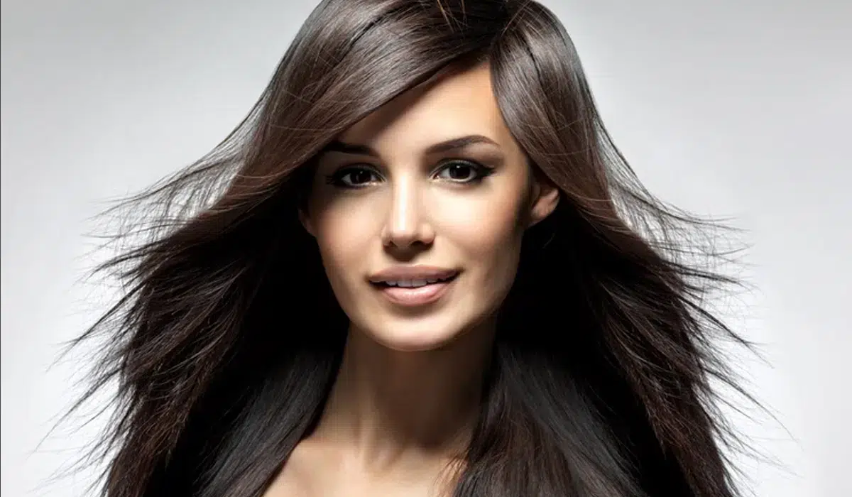 Welche Haarfarbe oder Tönung passt zum Hautton und zu den Augen? Welche Haarfarbe oder Tönung passt zum Hautton und zu den Augen?